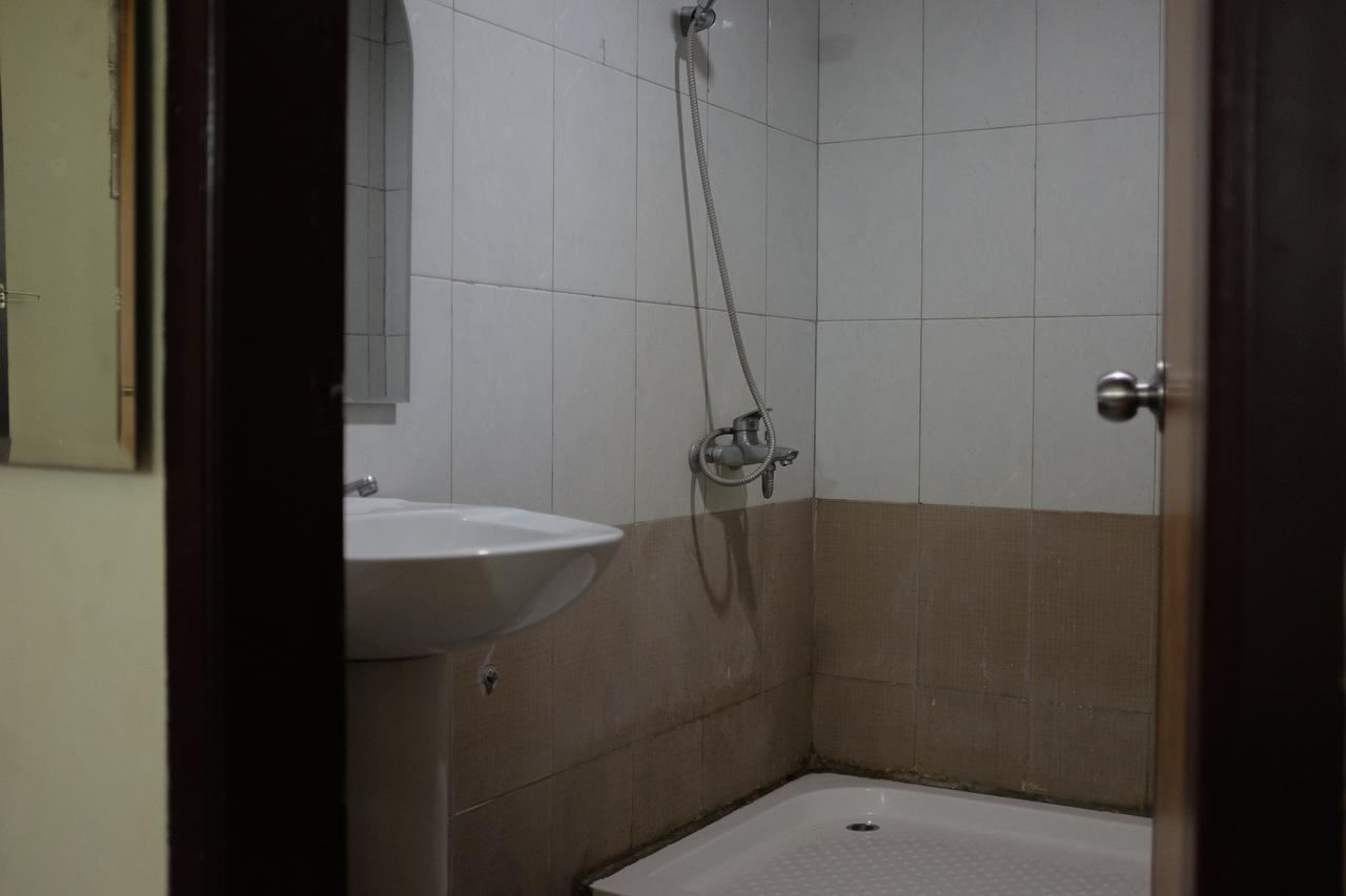 Reddoorz Near Senen Hotel Jakarta